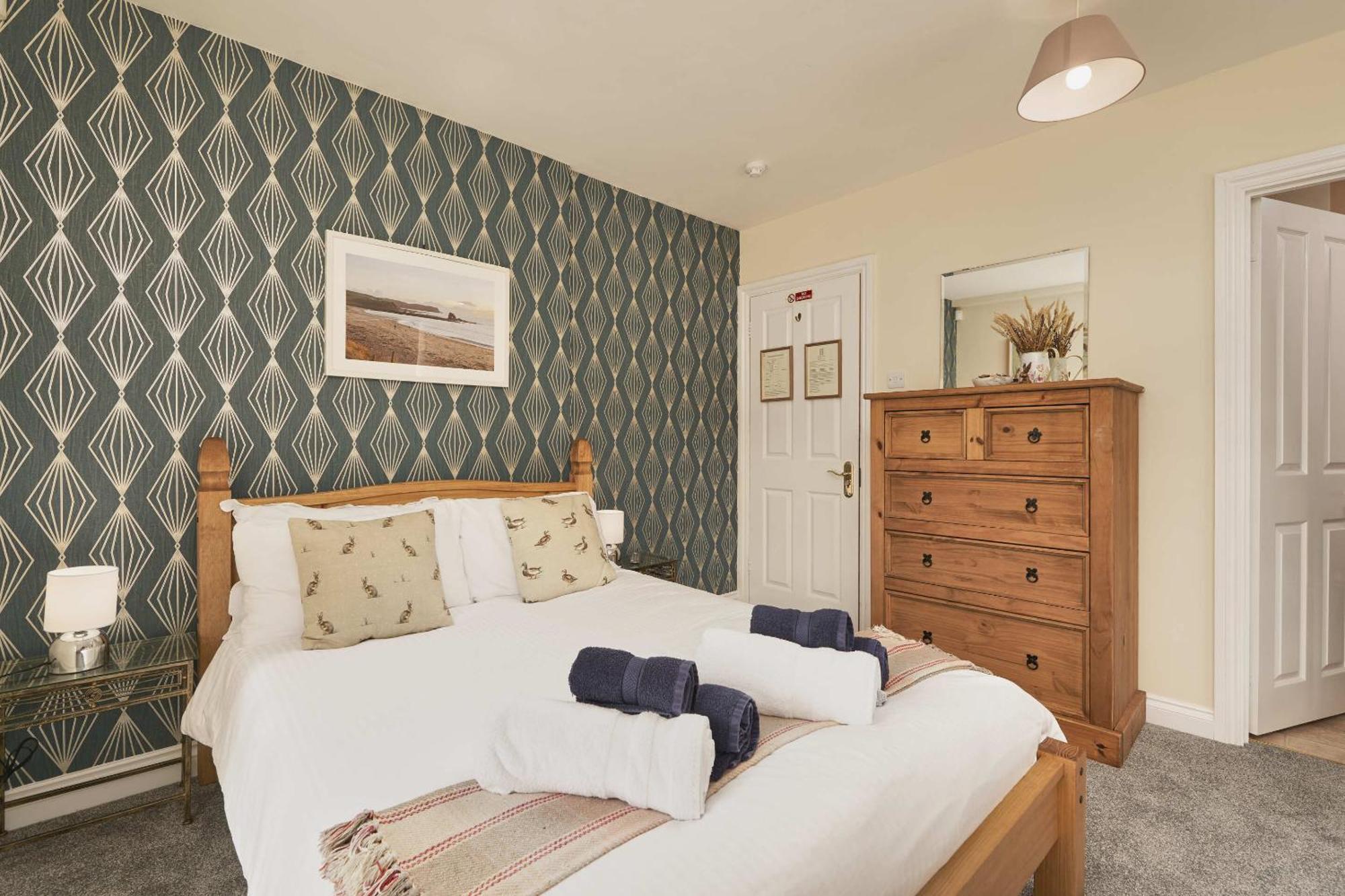 The White Hart Hotel Modbury Exteriör bild